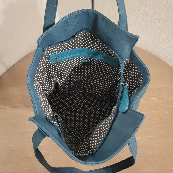 G by Guess Tote Bag - Picture 6 of 13